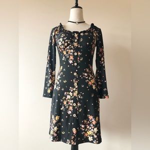 NWT No Boundaries Long Sleeve Floral Dress, size M